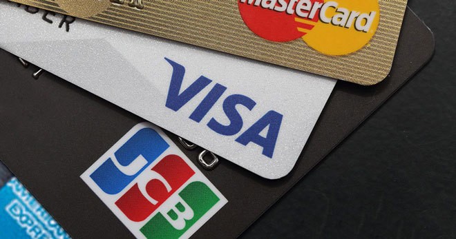 So sánh thẻ tín dụng Visa, MasterCard, JCB? Nên dùng loại thẻ nào?